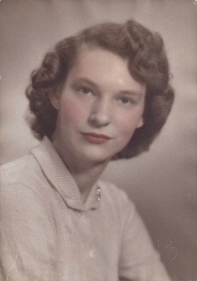Photo of Lois Winch
