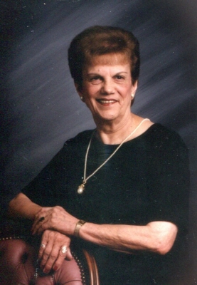 Photo of Marie Holmes