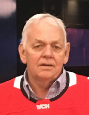 Photo of Russell Clarkson