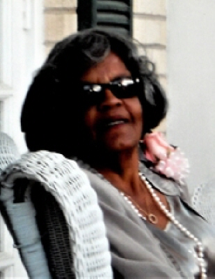Photo of Dorothy Moore