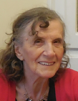 Photo of Lydia Kunz