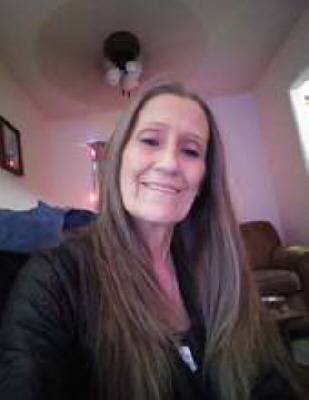 Photo of Shelly Pooler