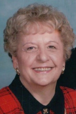 Photo of Lois Wagner
