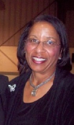 Photo of Linda Washington-Robinson