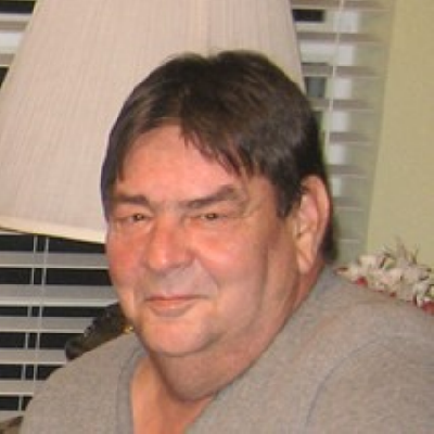 Photo of Stephen Unflat