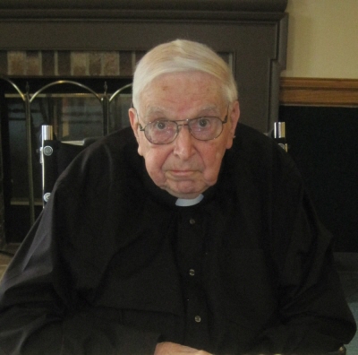 Photo of Rev. Eugene Hackert
