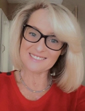 Karen Hadley (Nana)