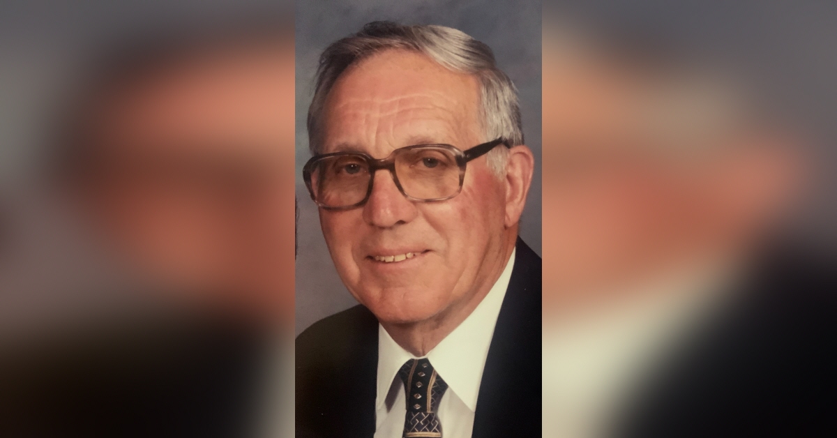 Obituary information for Robert J. Carpenter