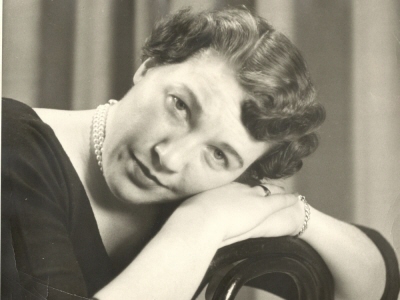Lois Evelyn Miller (nee Hayes)
