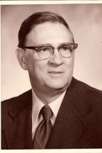 Robert M Pate