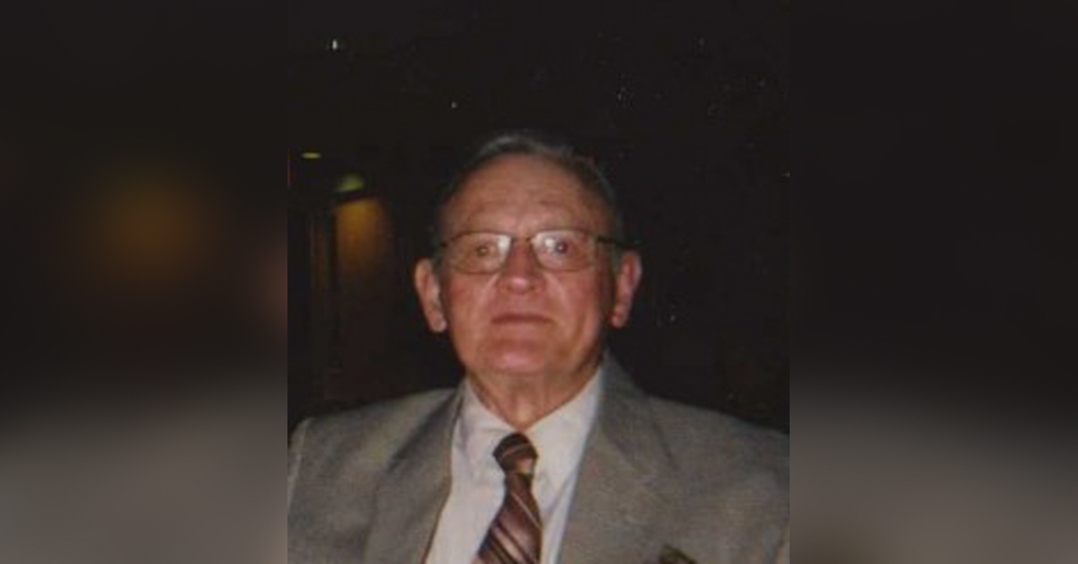 Obituary information for Robert W. Barrow