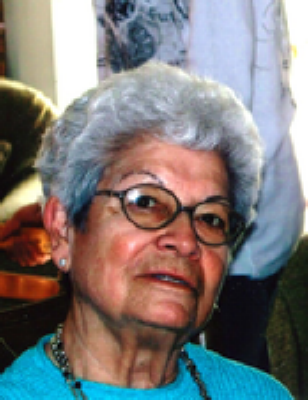 Elisia Mills
