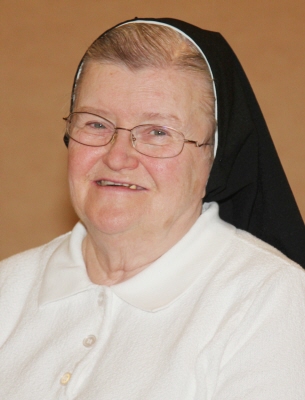 Photo of Sister Carmelita Smith