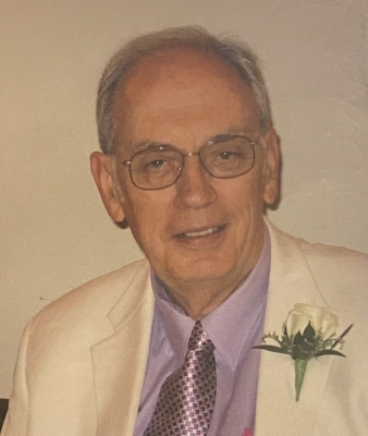 Photo of Dr. Charles Pratt