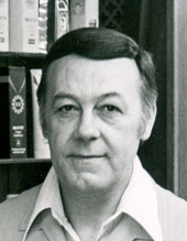 Paul E. Houde