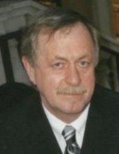 Larry J. Schultze