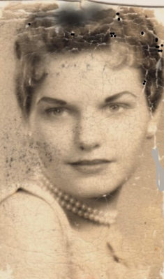 Photo of Marilyn Denning