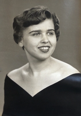 Photo of Nellie Knight