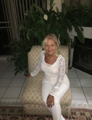 Ana D. Fulladosa Castro