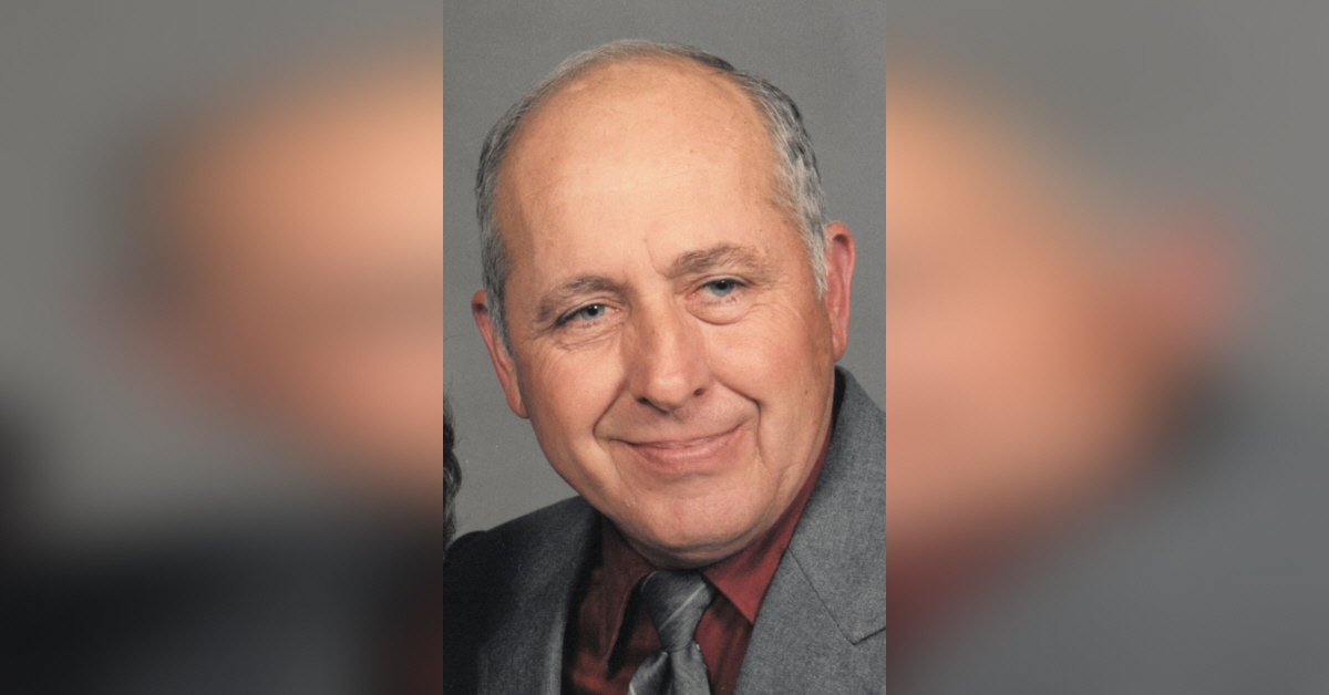 Robert Lee Hamilton Obituary Visitation & Funeral Information