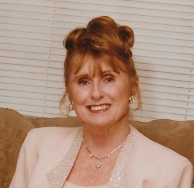 Photo of Annette Holmes