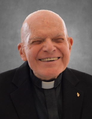 Photo of Reverend Edwin Lapinski, C.R.