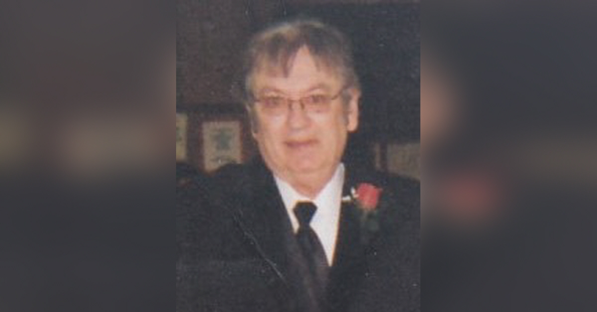 Robert Lewis Roll Obituary Visitation & Funeral Information