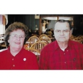 Richard 'Mike' and Lois Mikoloski 22042137