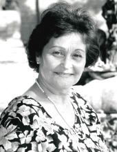 Simona  Loraine Avila