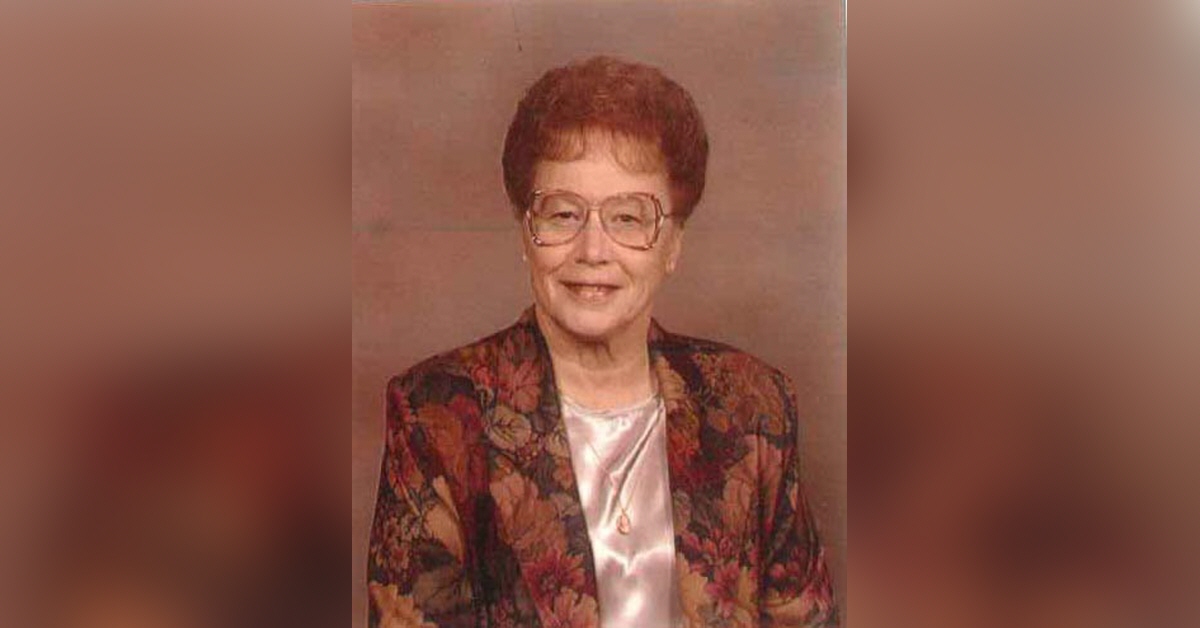 Obituary Information For Elaine E. Edwards