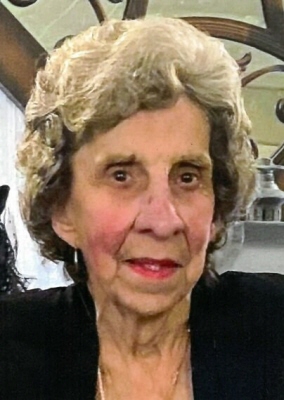 Photo of Della VanLoan