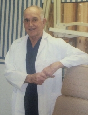 Photo of Dr. Dean Gordon