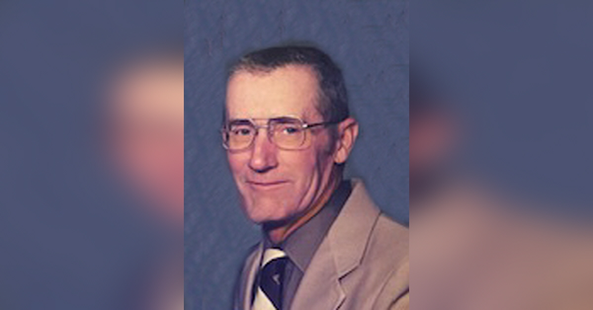 Obituary information for Merrill Davenport