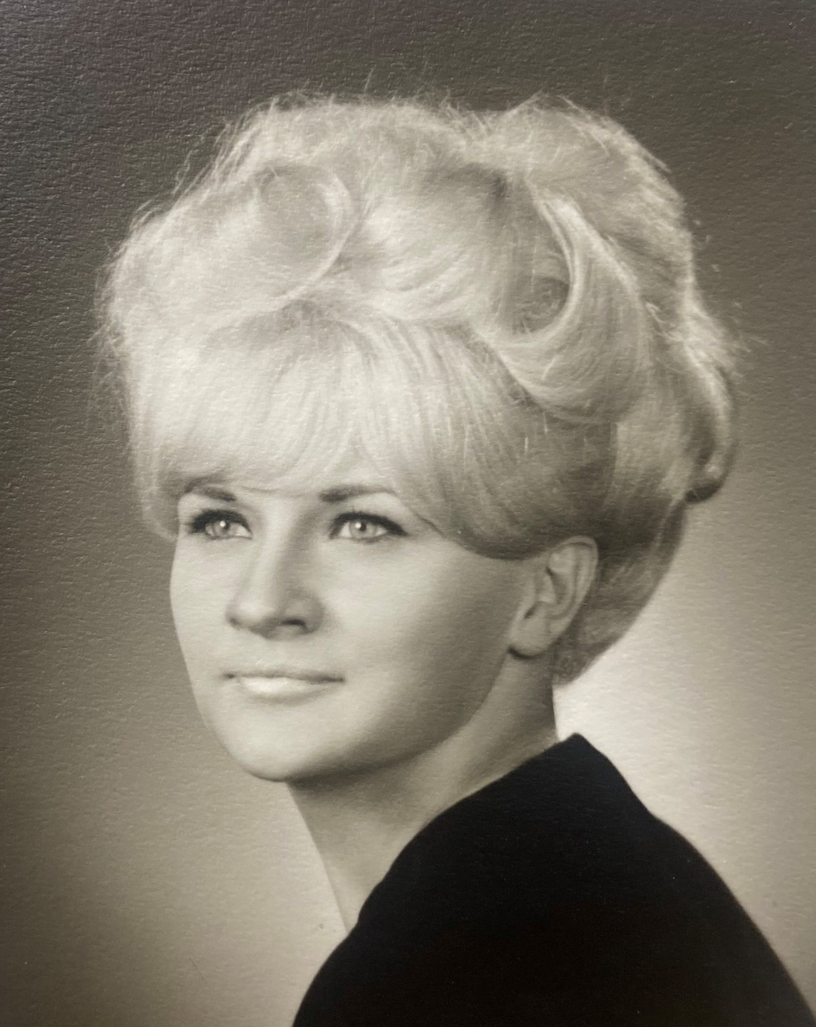 Lombardo Funeral Home Clifton Heights - mb666pl