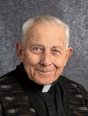 Photo of Rev. Richard Kostelz