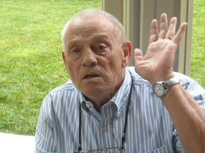 Photo of Robert E. "Bob" Gardner