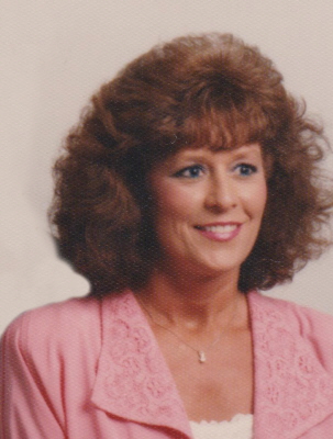 Vicki R Howard