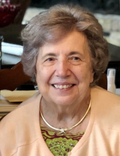 Photo of Dr. Marie Rose Simone