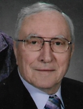Armand G.  Dupuis 22776448