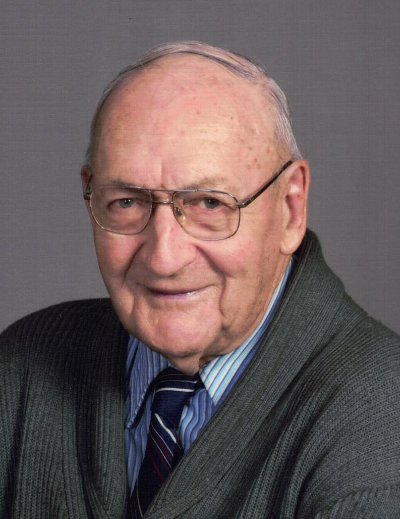 Lloyd Donald Hackbart 2021 Taylor & Stine Funeral Home