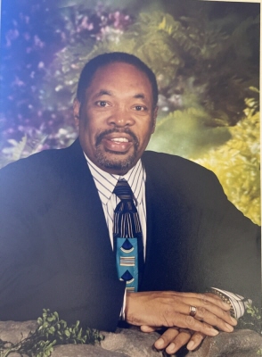 Photo of Rev. Dr. Barry Hopkins