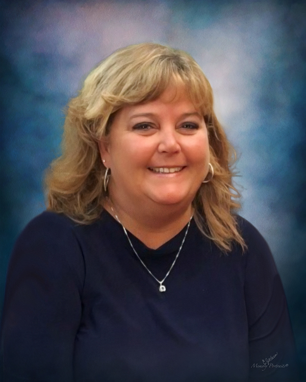 Tracy Elliott DuMont 2021 Ridgeway Funeral Home LLC