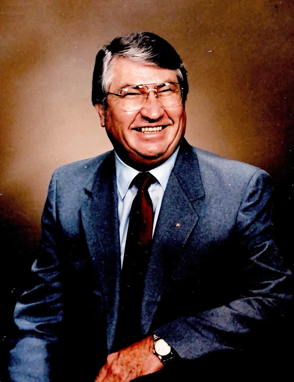 Julius Wetz - 2021 - Lux Funeral Home & Cremation Services