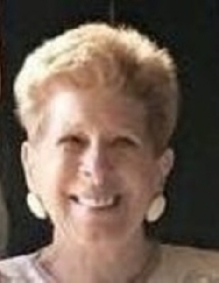 Photo of Esther Midler