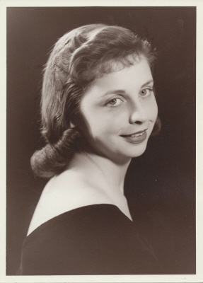 Photo of Joan Hart