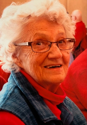Photo of Ruth Campbell