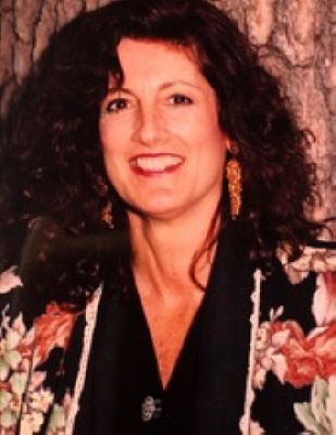 Photo of Paula Sidewater
