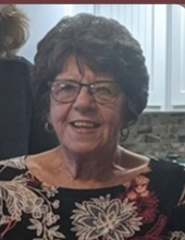 Donna M Cowell