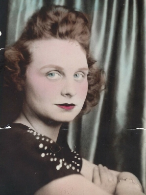 Photo of Edna (LaPointe) Stevenson