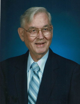 Photo of Kenneth Blossom